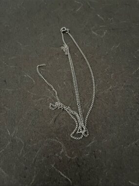 L👀K 3 for. $15 - 925 scrap Sterling Silver Women’s Chain Necklace - broken
